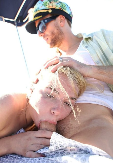 Alina West model beautiful picture