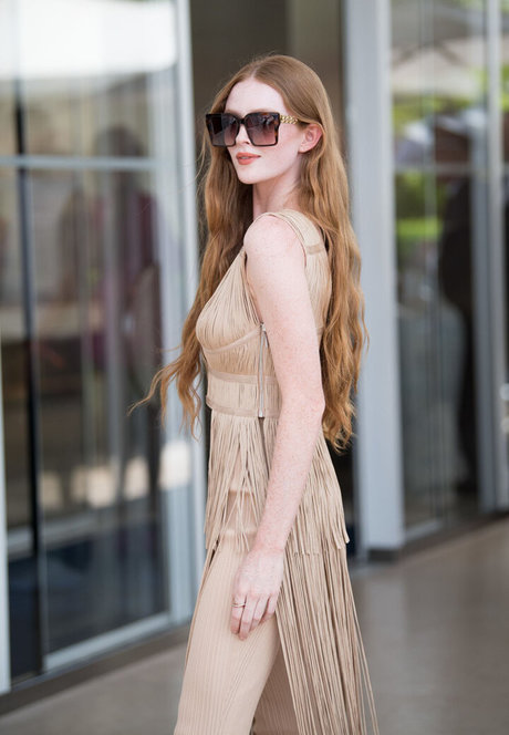 Larsen Thompson model free photos