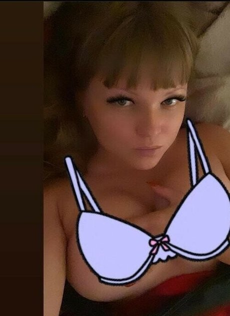 busty petite onlyfans free sexy pic