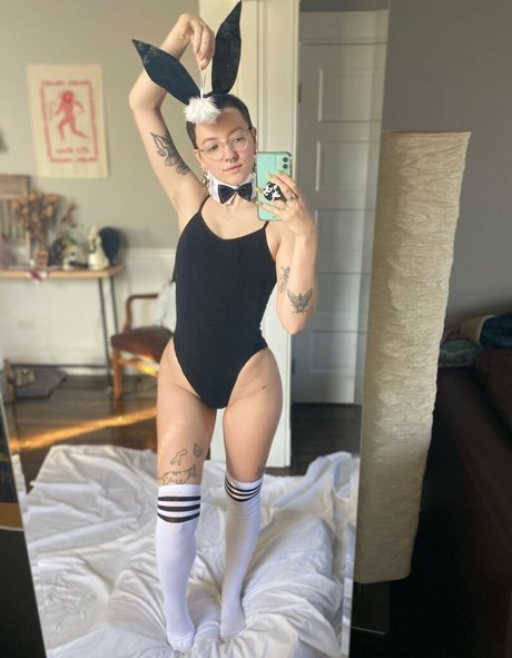 Pleasequietdown perfect pornstar images