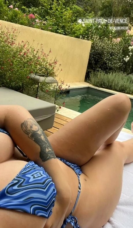 Alienorchp nude actress img