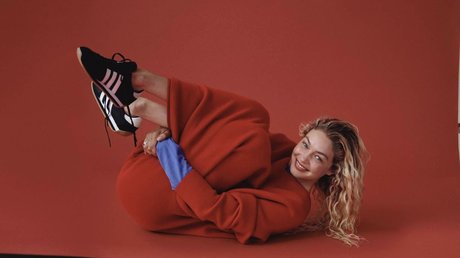 Gigi Hadid free star pic