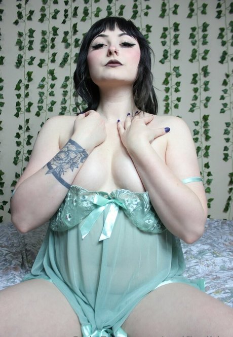 wolfierikku pretty model galleries