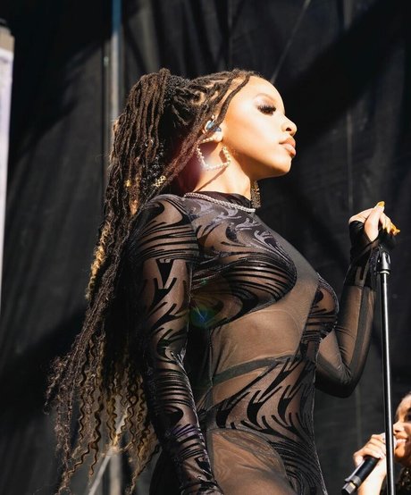 20 years old onlyfans adult photo