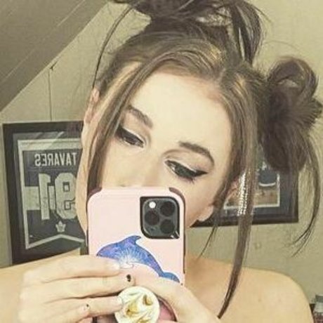 idkkat95 star porn pics