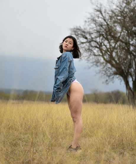 Yazmin Cabrera erotic star galleries