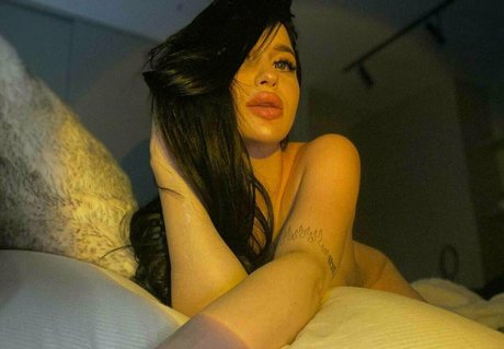 honney aly pornstar beautiful gallery