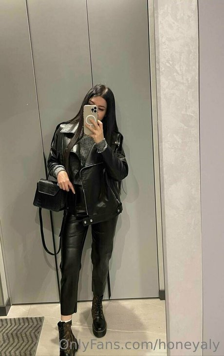 honney aly star best photos