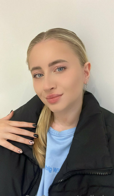 beauty teen onlyfans erotic images