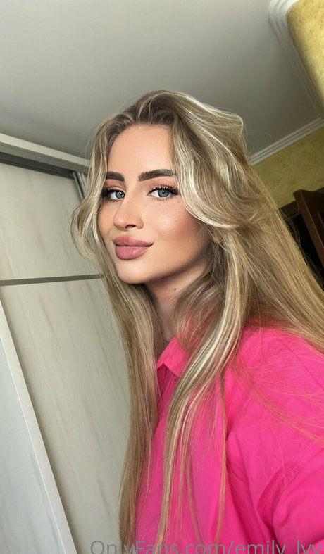 emily lyy adult star galleries