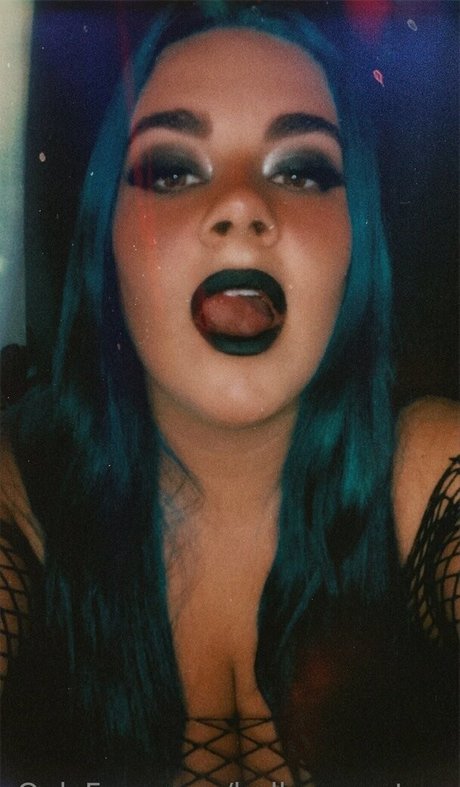 bella monstera beautiful pornstar img