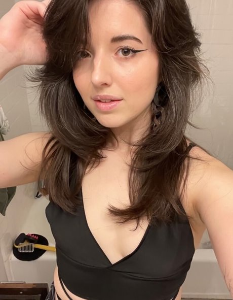 Slight Sounds sexy pornstar archive