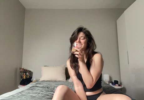 Slight Sounds nudes pornstar pic