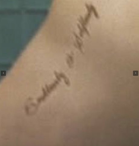 Paris Berelc porn actress gallery