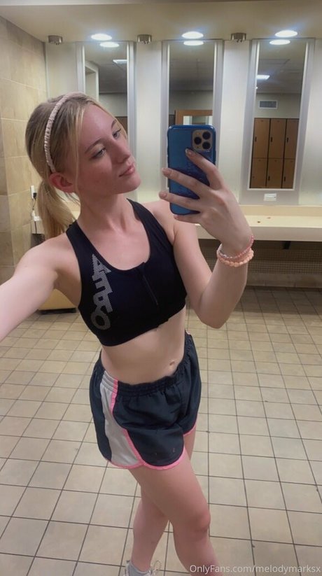 melodymarksx art pornstar pic