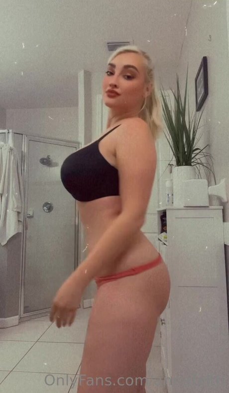 40 years old onlyfans perfect picture