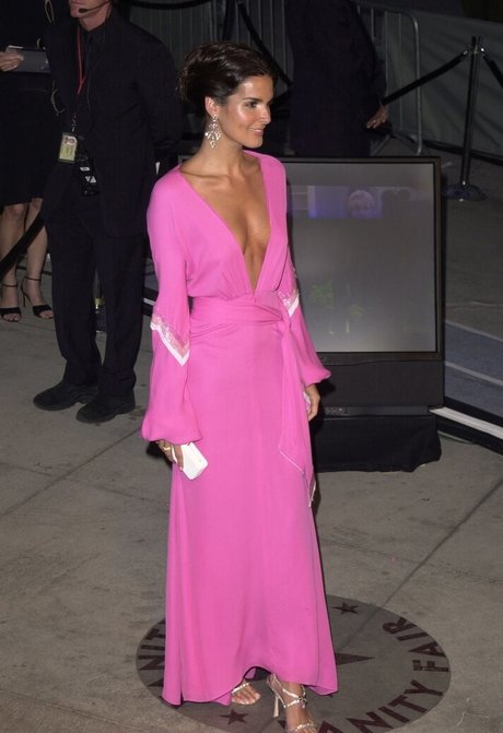 Angie Harmon porn model gallery