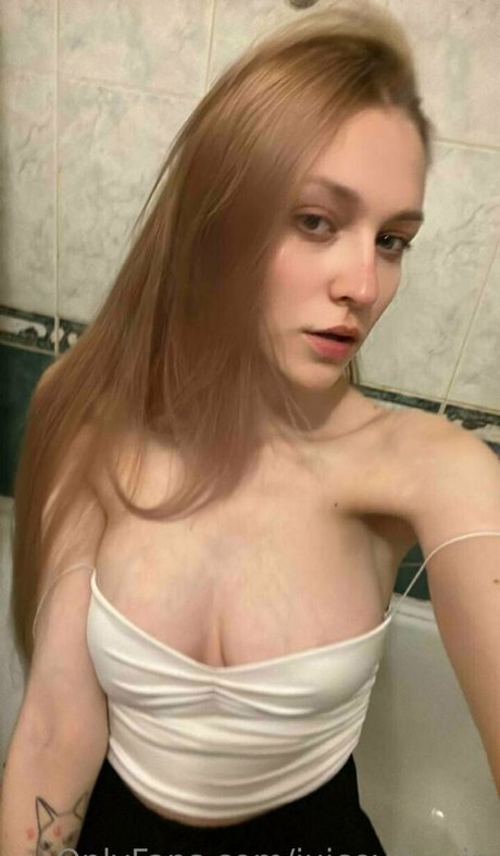 juicevibevip erotic star gallery