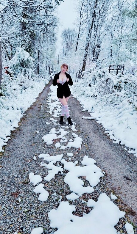 lyrictiana best star image