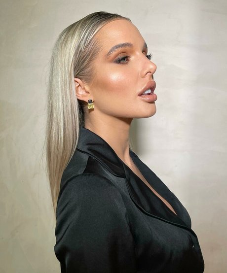 money onlyfans beautiful nude gallery