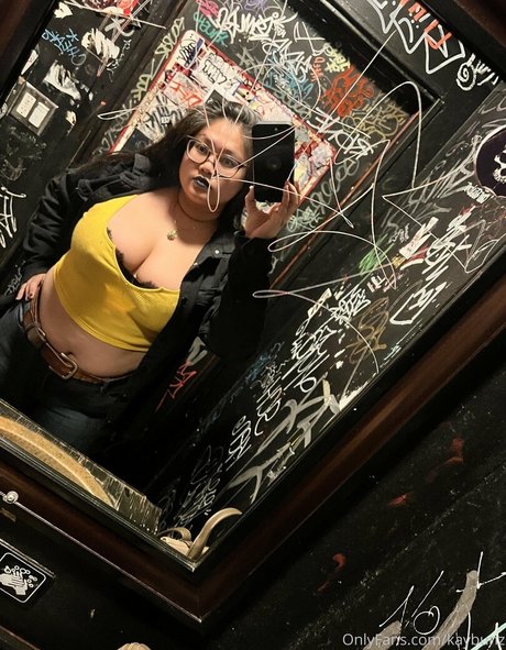 kaybunz model naked gallery