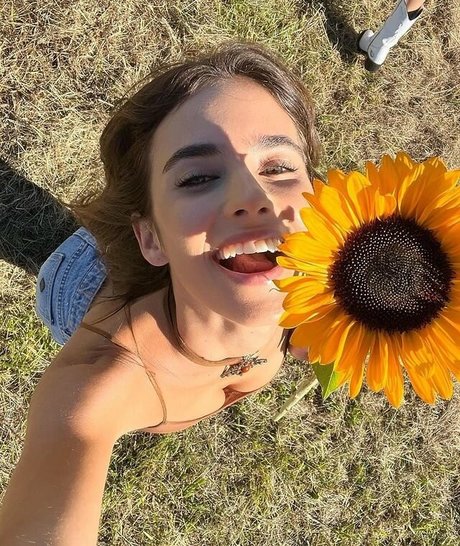 Elisa and Renne Herbert Twins exclusive star images