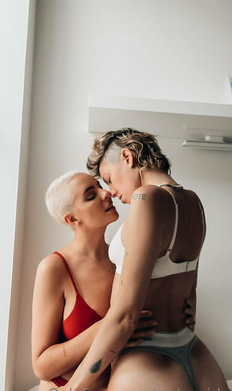 watergirls star xxx photos