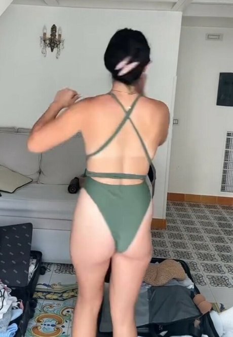 WomenBarstool hd model images