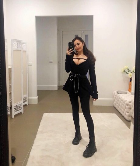 asian facial onlyfans nude photo