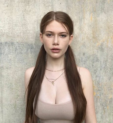 italian milf onlyfans art naked image