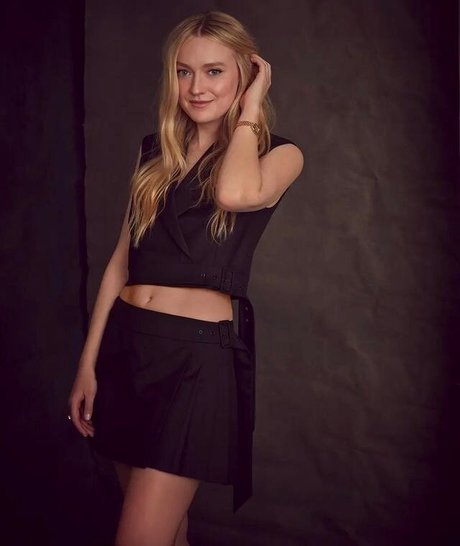 Dakota Fanning pornstar xxx pictures