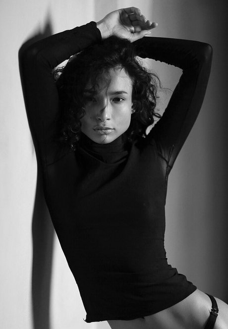 famous girls onlyfans hot xxx images