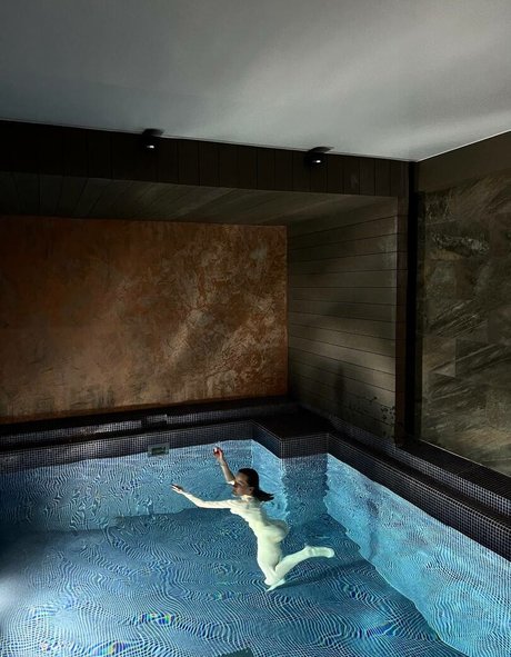 Toma Efremova exclusive model gallery