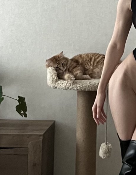 Toma Efremova model best gallery