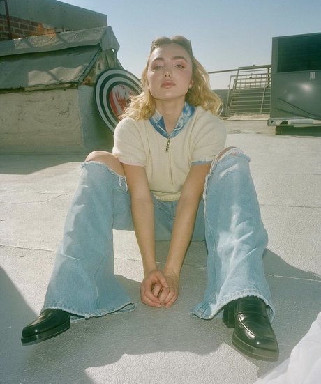 Peyton List pornstar hd image