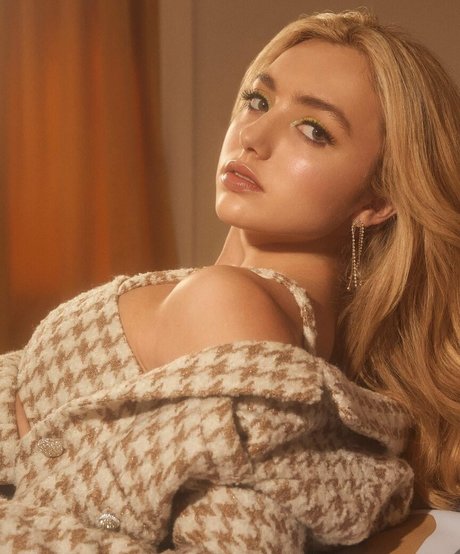 Peyton List xxx actress pic