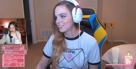 chubby gay onlyfans adult photo