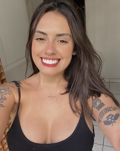 Vitoria Marcilio pornstar naked archive