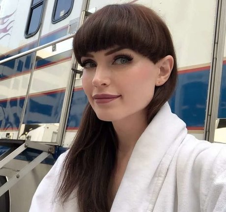 Natalie Mars adult actress pics