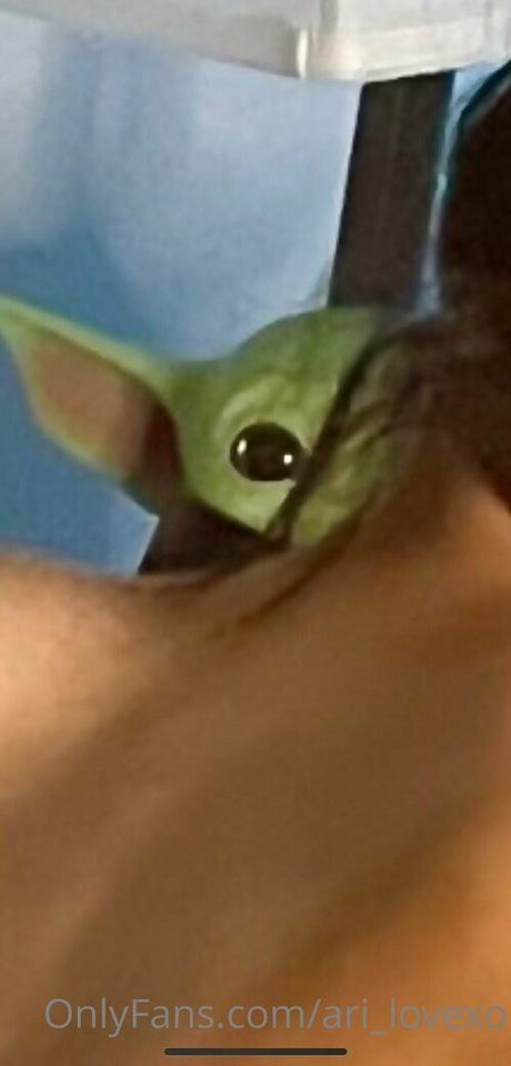 ari lovexo model pretty galleries