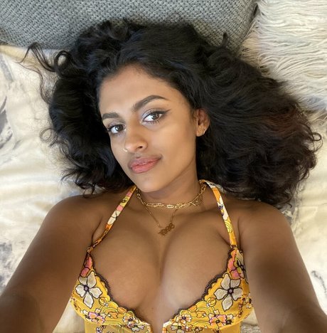 Yamini Nambimadom pretty pornstar galleries