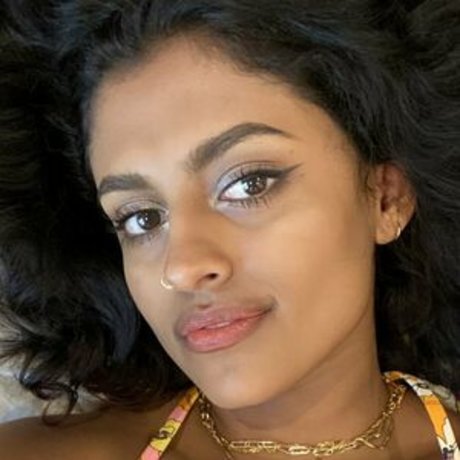 Yamini Nambimadom pornographic actress image