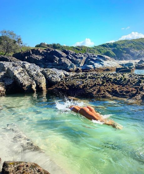 Desi Johnson best model image