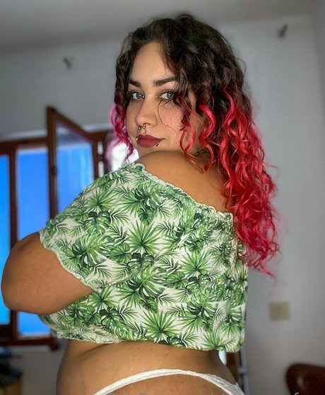 ctanguarra2 model erotic photo