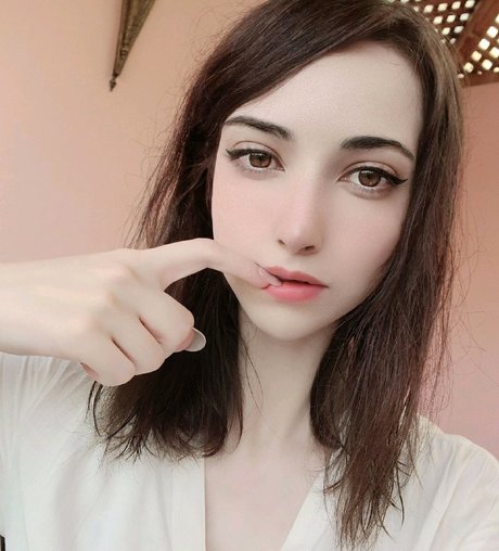 Drellatsun star art gallery