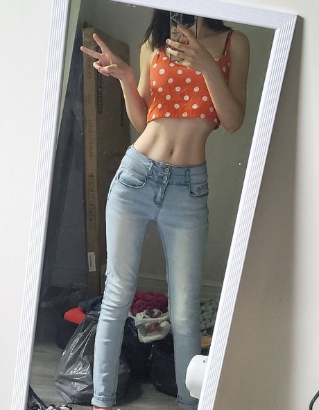 Drellatsun model exclusive pics