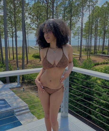 Aaliyeezy perfect pornstar images