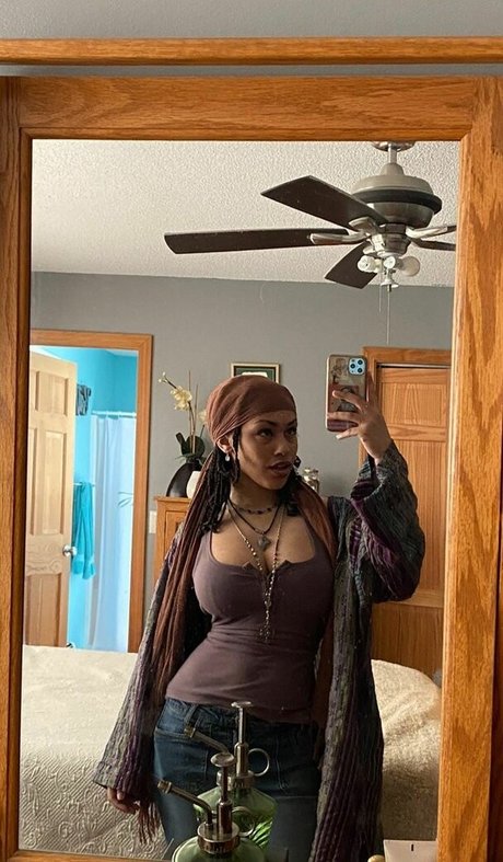 Aaliyeezy perfect pornstar archive