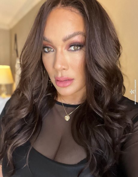 Nia Jax star nudes image