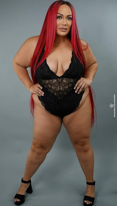 Nia Jax high quality star photo